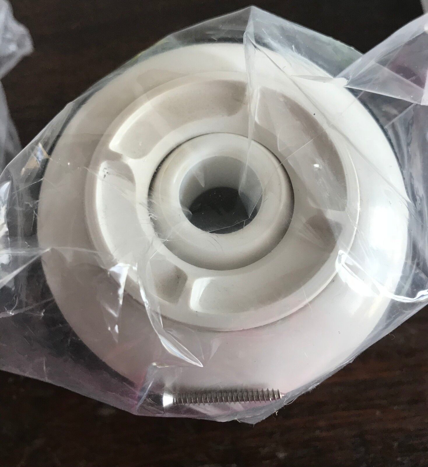 Pentair / Onga / Quiptron Eyeball Threaded Return - 40mm for Fibreglass / Vinyl Pools Pentair / Onga / Quiptron Eyeball Threaded Return - 40mm for Fibreglass / Vinyl Pools